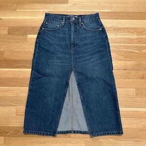 Aritzia Denim Forum The ‘90s Halle Skirt